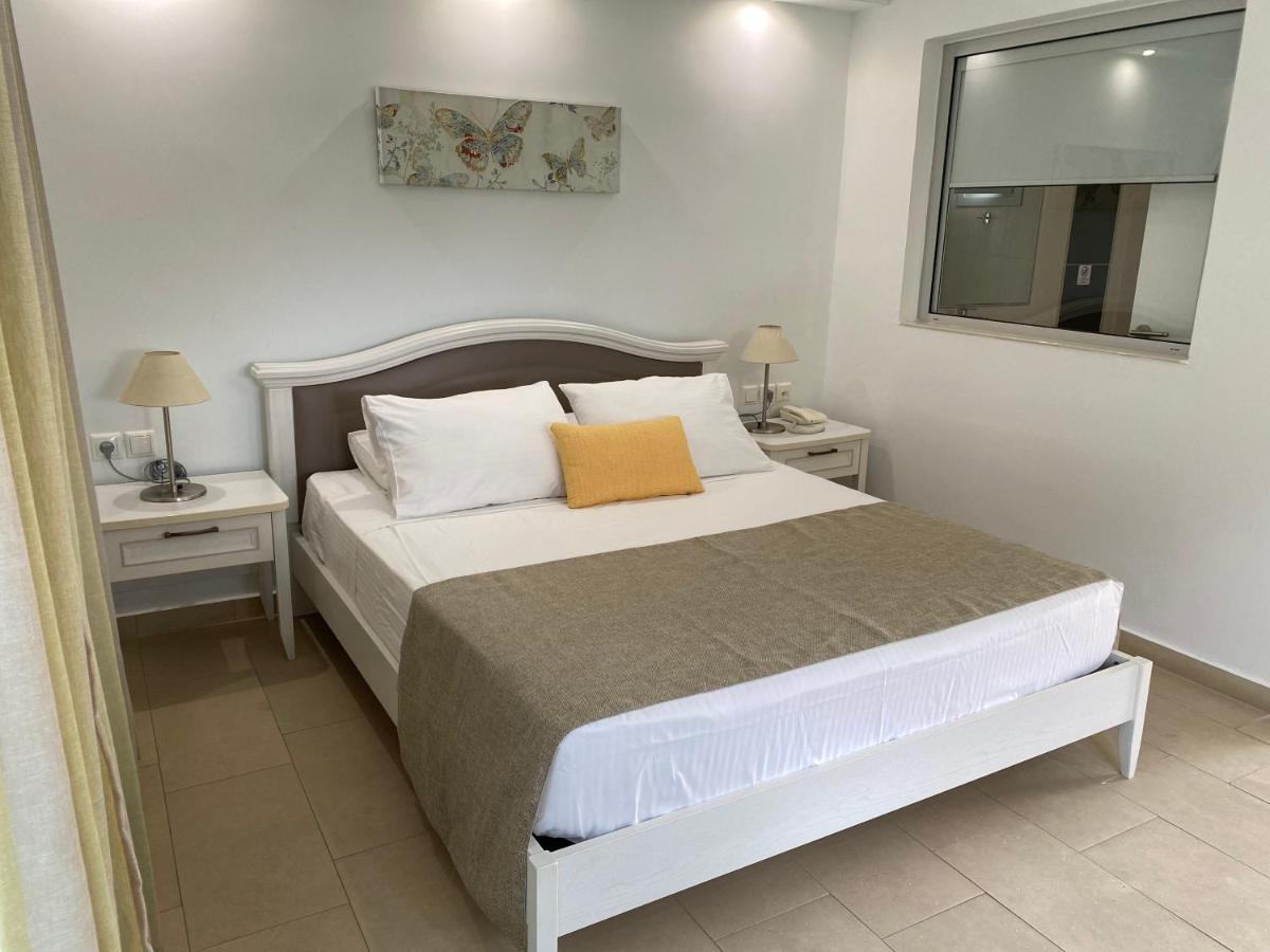 Aroma Creta Bed And Breakfast Koutsounari Exterior photo
